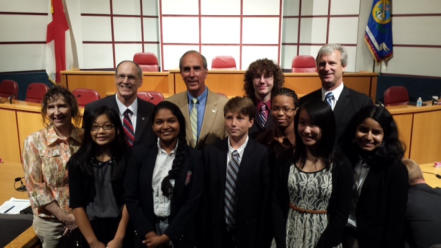 2014 MISCA delegates and chaperones with Mayor Stimpson